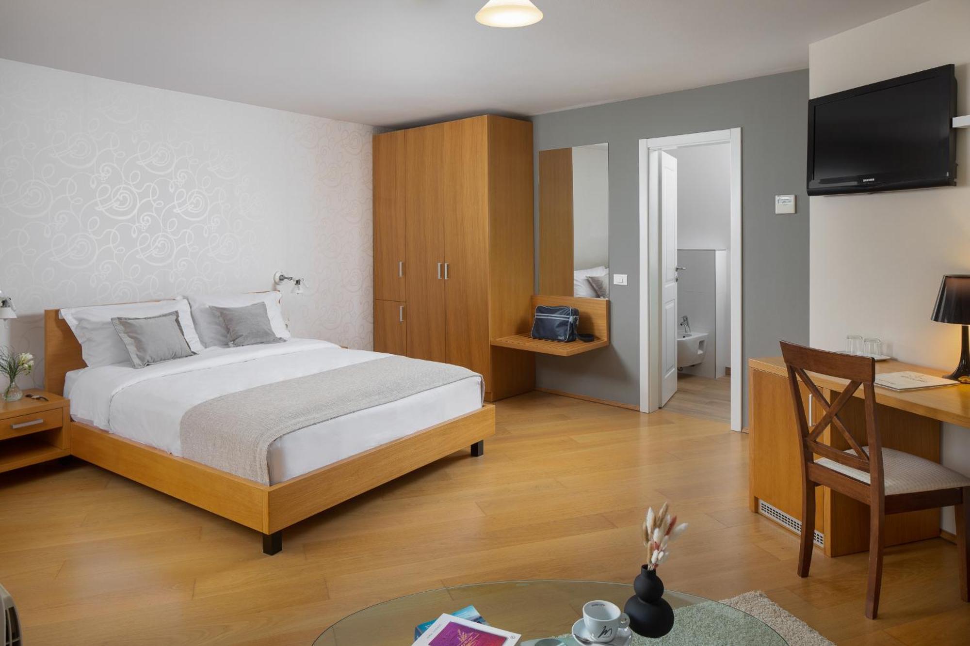 La Grisa Hotel 4*
